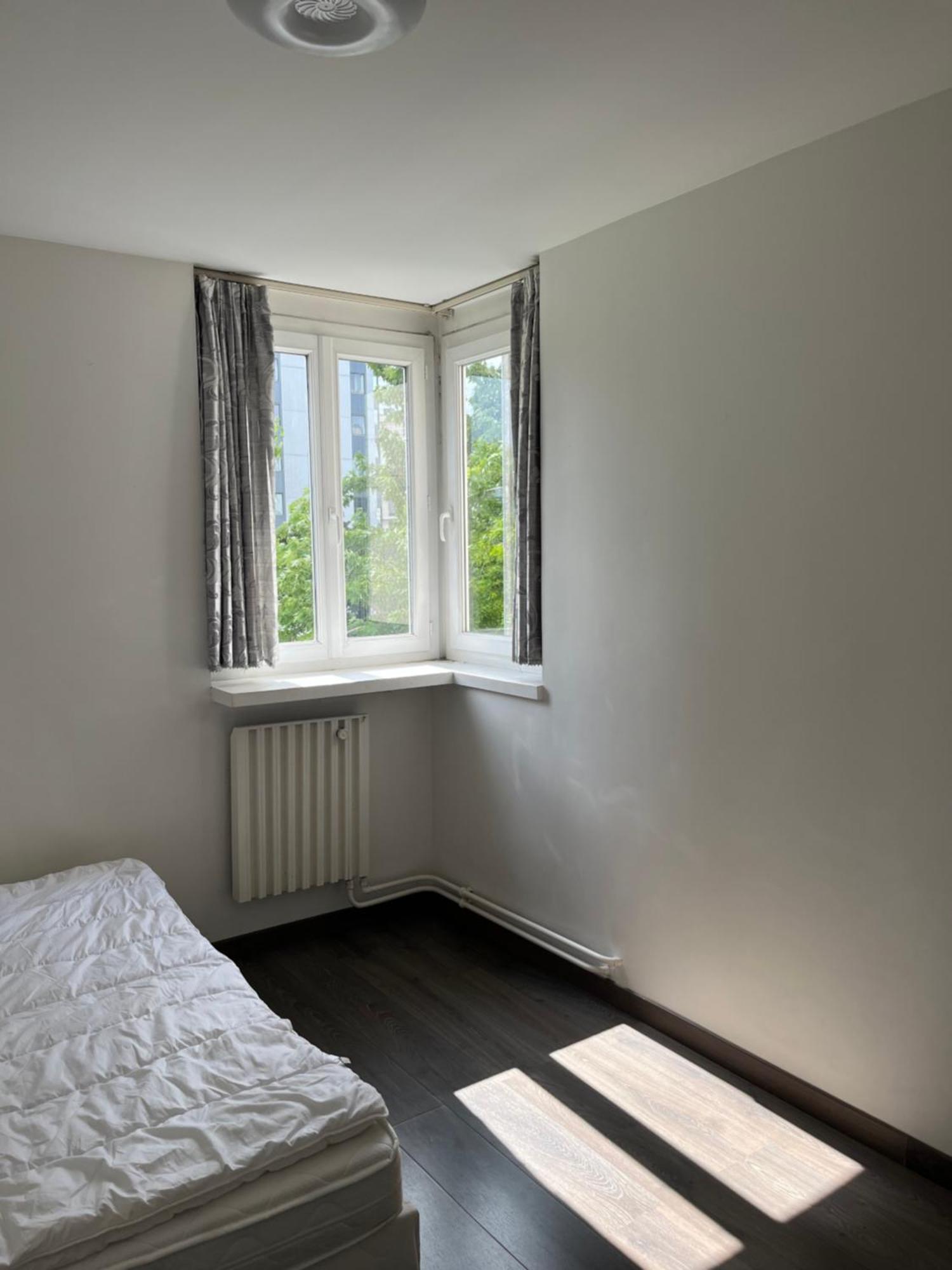 Lumineux Et Spacieux Dans * Paris